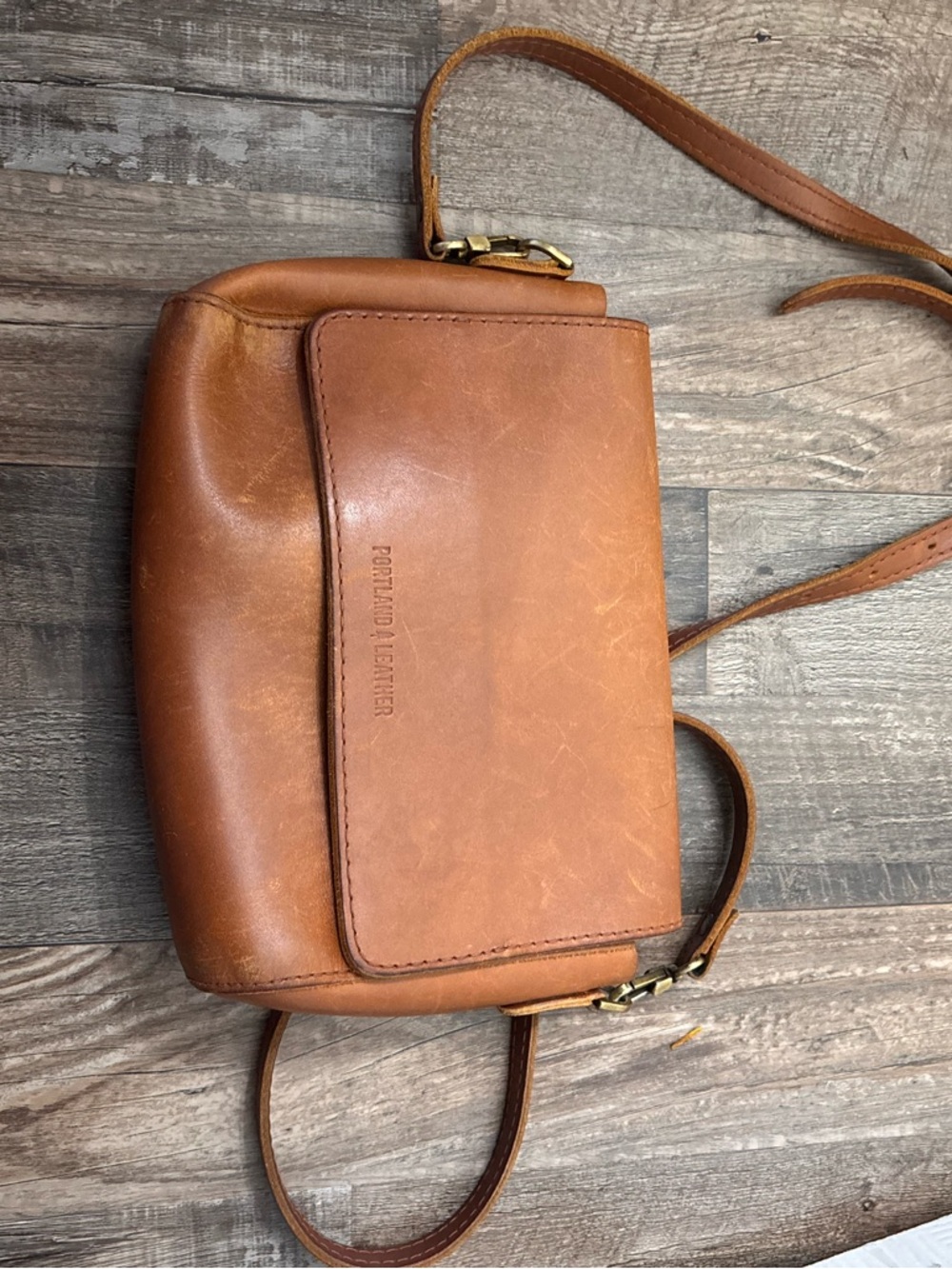 Portland Leather Tan Crossbody Bag
